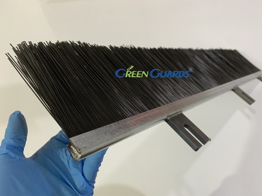 OEM-Standard-Grassausrüstung Ersatzteile Bürste GFS1500-063020 Fits Baroness Riding Sweepper